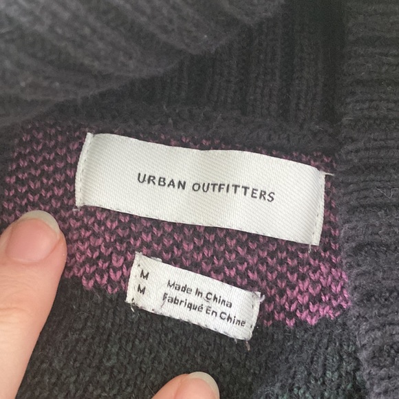 UO Cardigan - Picture 4 of 4